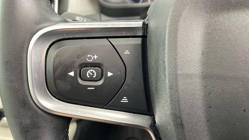 Used Volvo XC40 2025 for sale - 76508250: Photo 23