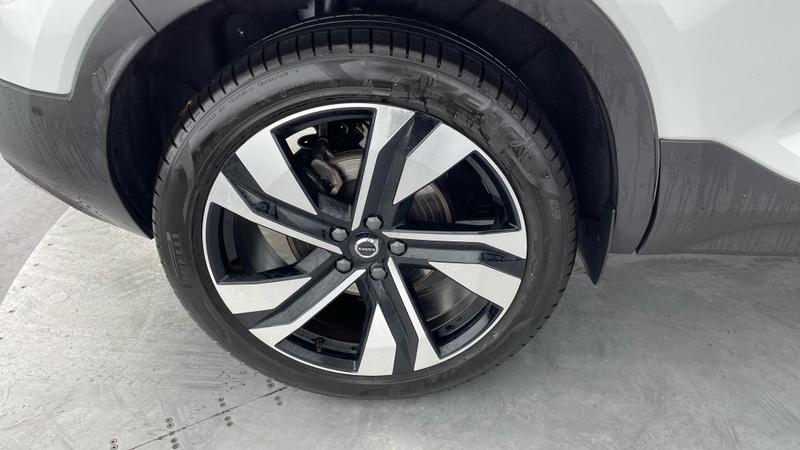 Used Volvo XC40 2025 for sale - 76508250: Photo 34