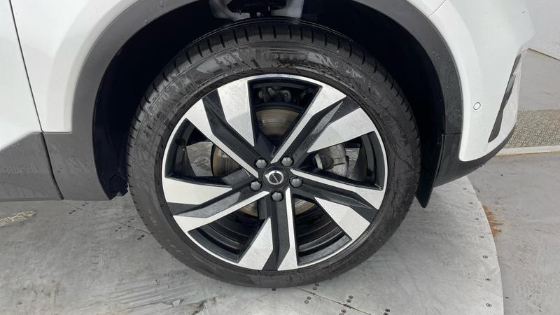 Used Volvo XC40 2025 for sale - 76508250: Photo 5