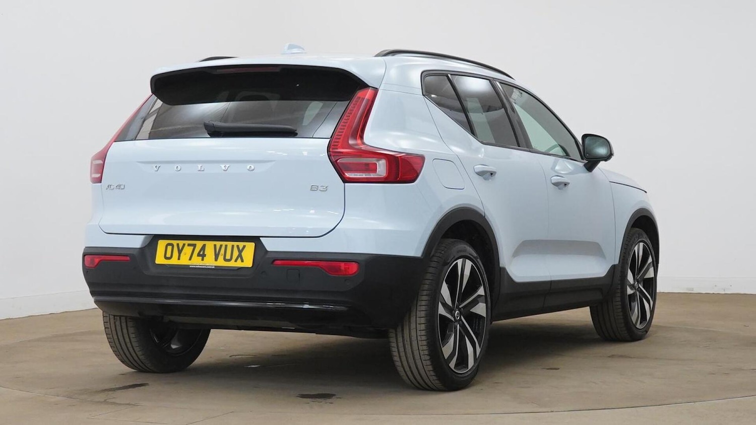 Used Volvo XC40 2024 for sale - 77515871: Photo 4