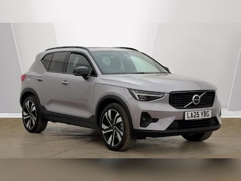 Used Volvo XC40 2025 for sale - 79322381: Photo