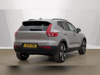 Used Volvo XC40 2025 for sale - 79322381: Photo