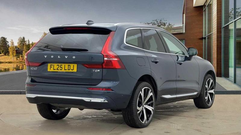 Used Volvo XC60 2025 for sale - 76355655: Photo 3