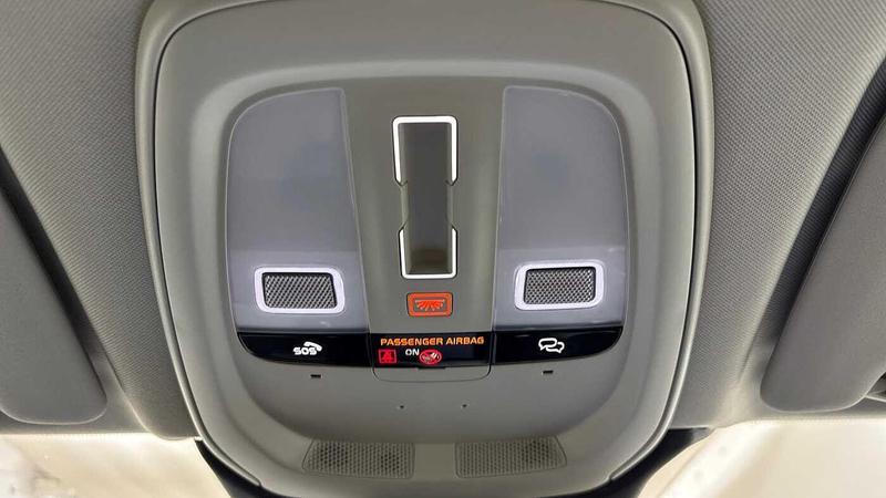 Used Volvo XC60 2025 for sale - 76355655: Photo 33