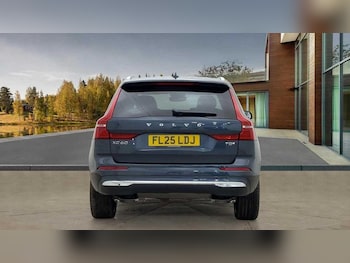 Used Volvo XC60 2025 for sale - 76355655: Photo