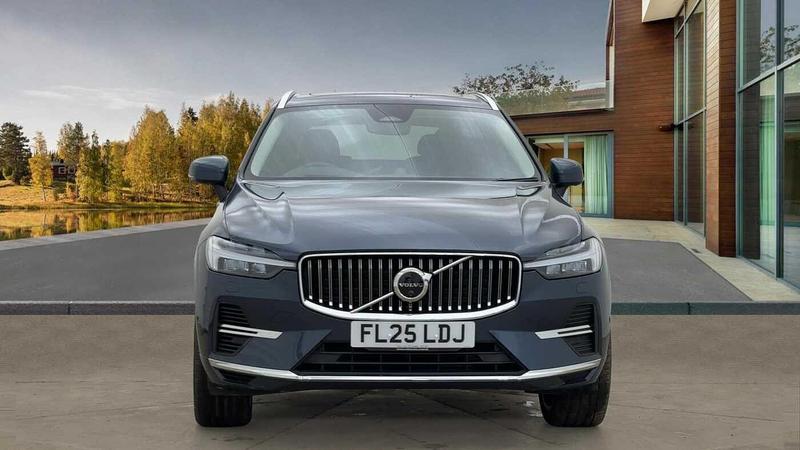 Used Volvo XC60 2025 for sale - 76355655: Photo 8