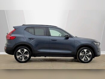 Used Volvo XC40 2025 for sale - 78370531: Photo