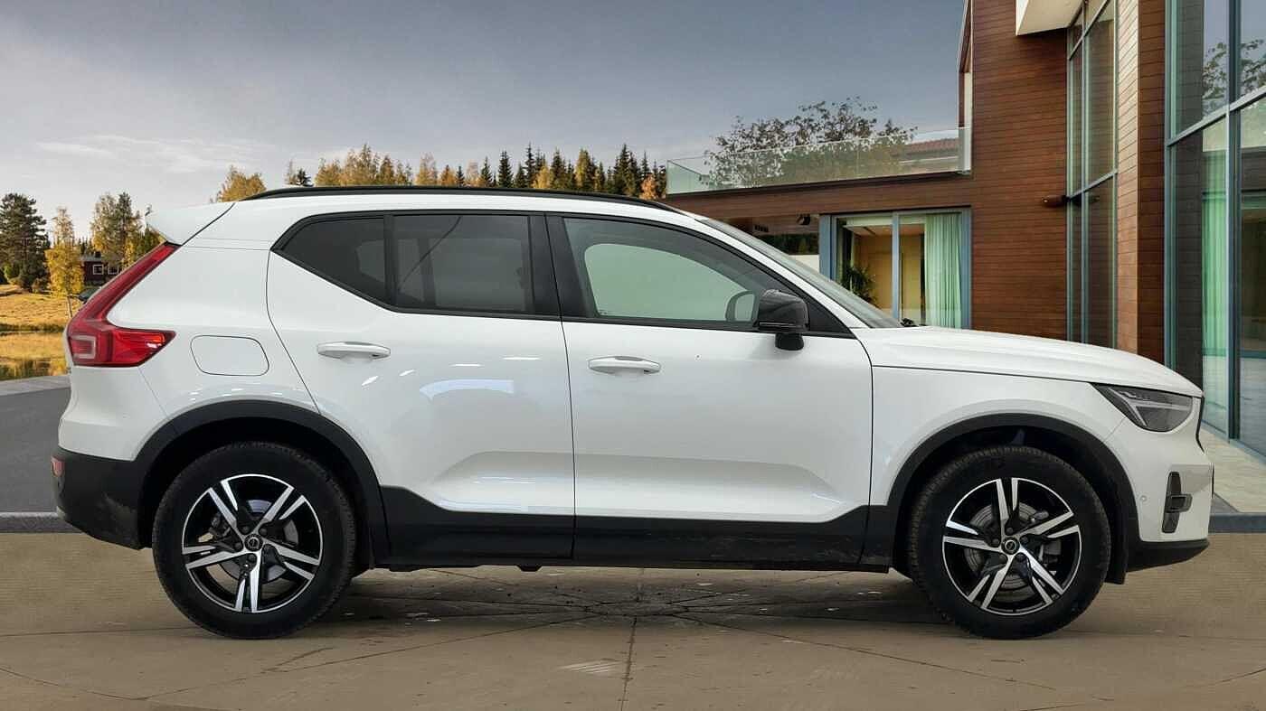 Used Volvo XC40 2023 for sale - 77506158: Photo 2