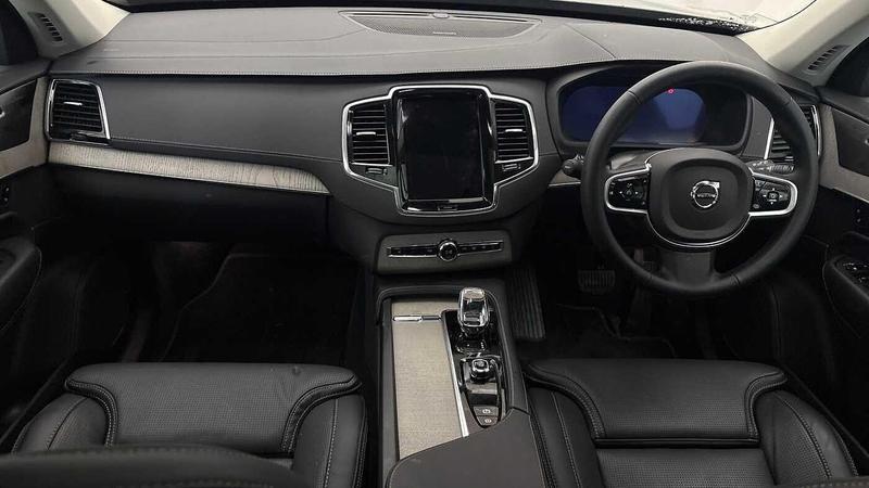 Used Volvo XC90 2025 for sale - 77152115: Photo 10