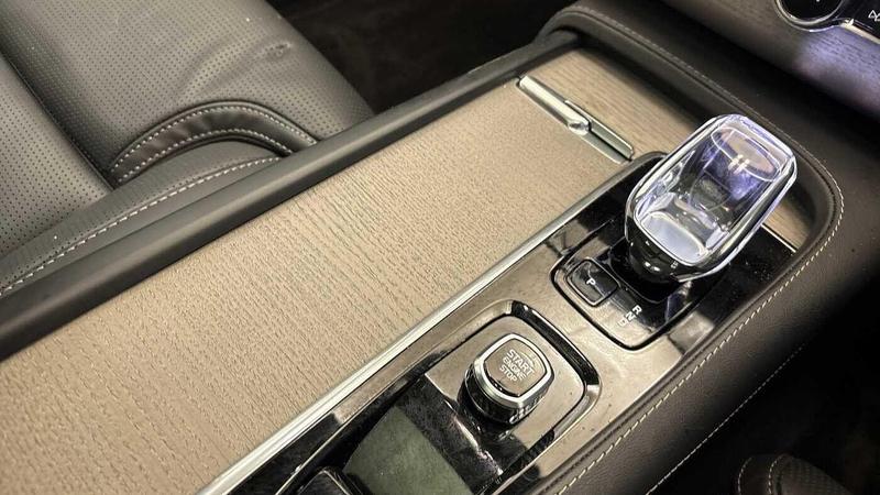 Used Volvo XC90 2025 for sale - 77152115: Photo 32