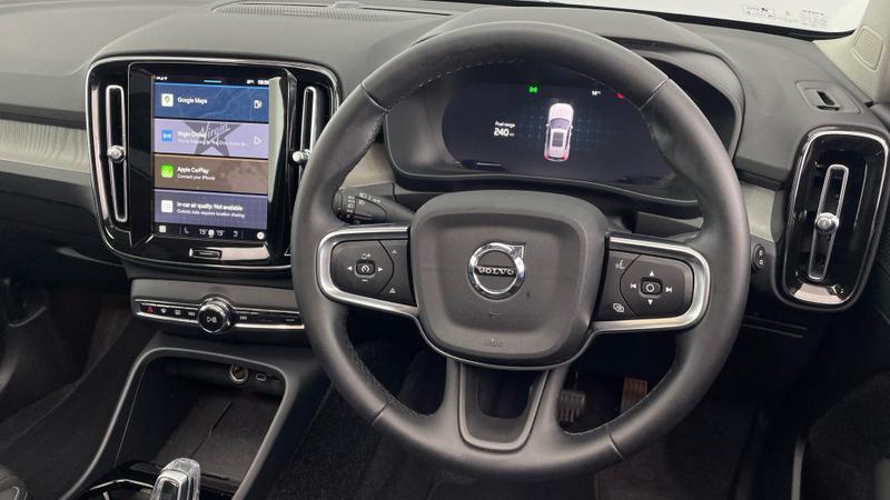 Used Volvo XC40 2025 for sale - 76008545: Photo 10