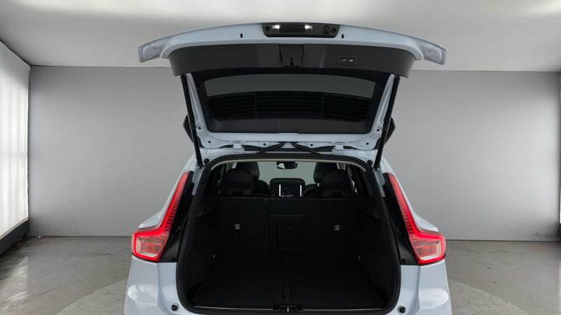 Used Volvo XC40 2025 for sale - 76008545: Photo 12