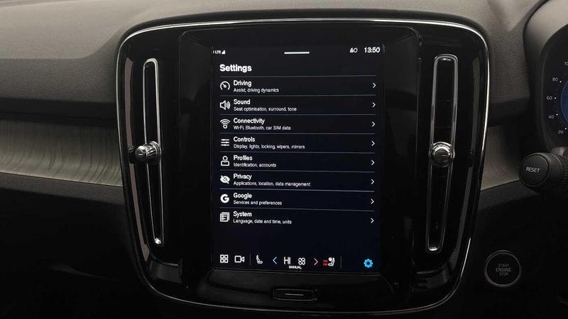 Used Volvo XC40 2025 for sale - 76452740: Photo 35