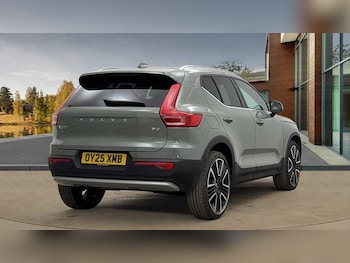Used Volvo XC40 2025 for sale - 76452740: Photo
