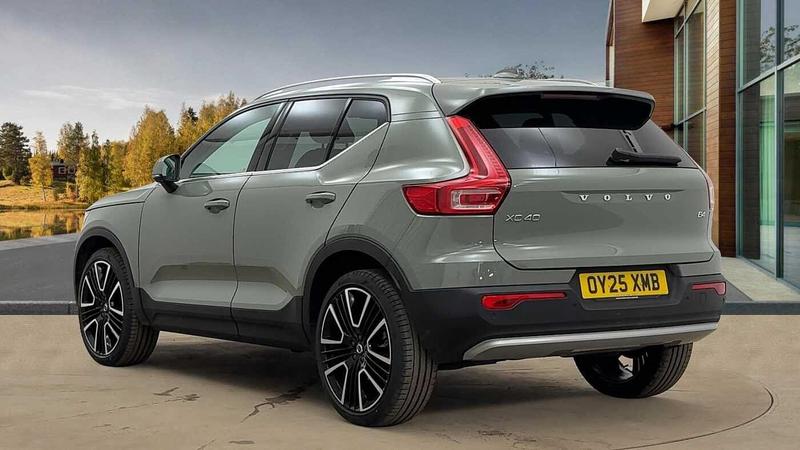 Used Volvo XC40 2025 for sale - 76452740: Photo 5