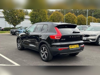 Used Volvo XC40 2023 for sale - 76117556: Photo