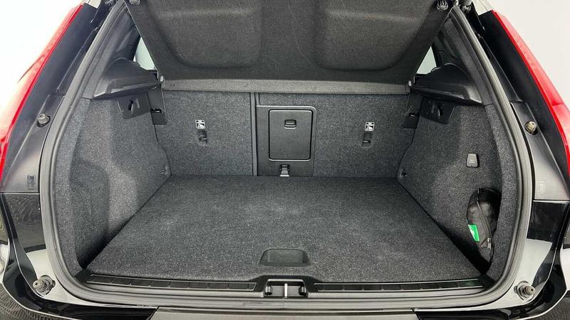 Used Volvo XC40 2021 for sale - 77407025: Photo 5