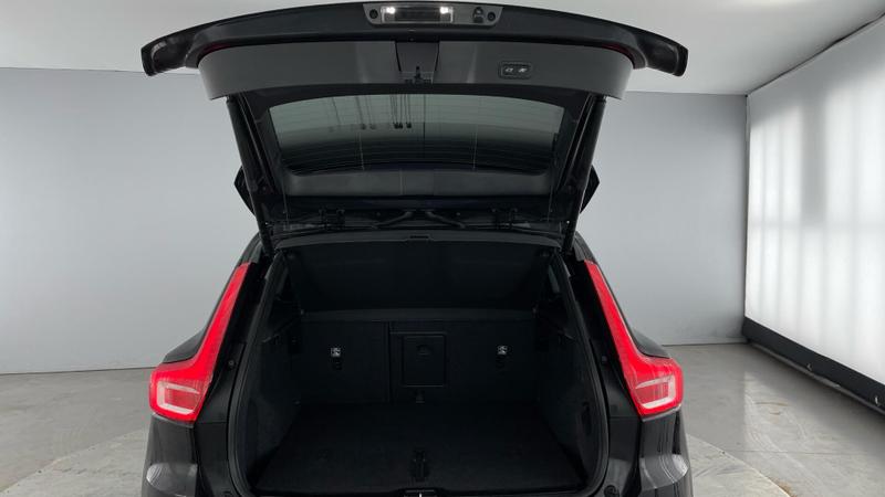 Used Volvo XC40 2025 for sale - 76056096: Photo 12