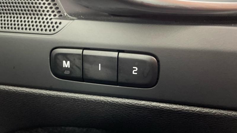 Used Volvo XC40 2025 for sale - 76056096: Photo 14