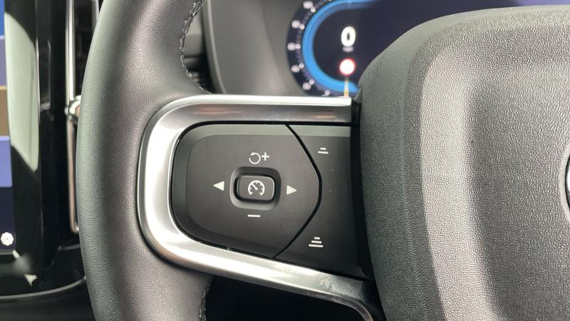 Used Volvo XC40 2025 for sale - 76056096: Photo 16