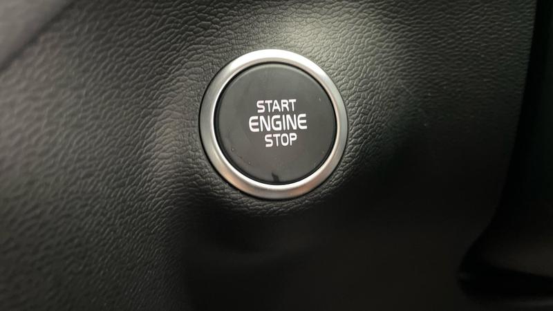 Used Volvo XC40 2025 for sale - 76056096: Photo 26