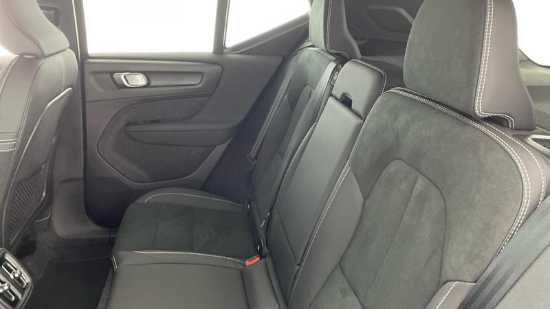 Used Volvo XC40 2025 for sale - 76056096: Photo 34