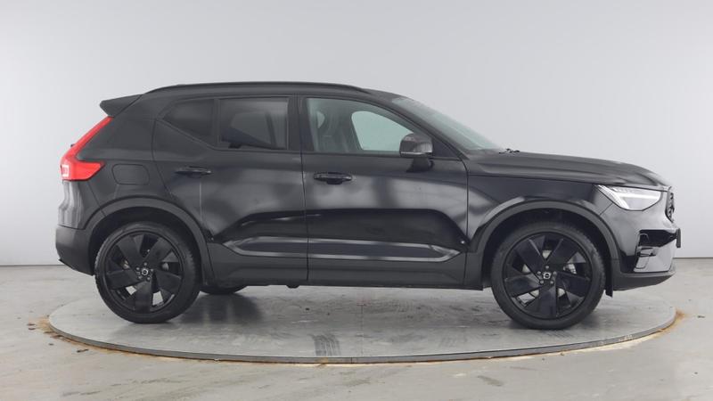Used Volvo XC40 2025 for sale - 76056096: Photo 4