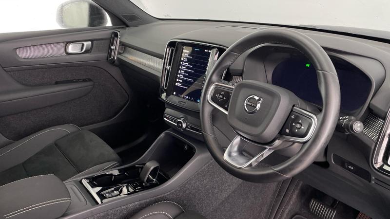 Used Volvo XC40 2025 for sale - 76056096: Photo 6