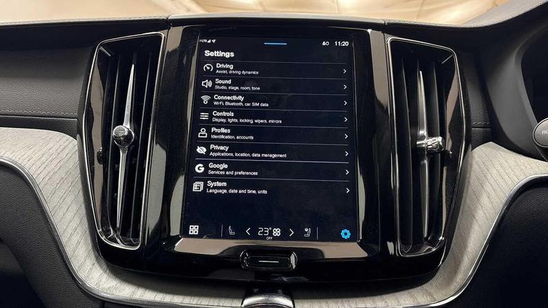 Used Volvo XC60 2025 for sale - 76452741: Photo 35