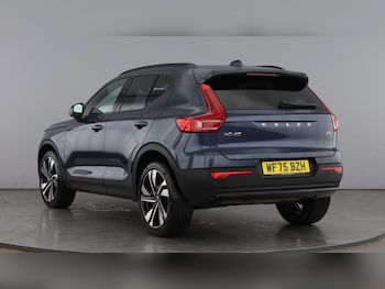 Used Volvo XC40 2025 for sale - 77845533: Photo