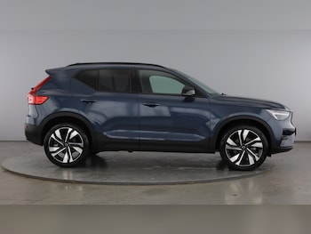 Used Volvo XC40 2025 for sale - 77845533: Photo