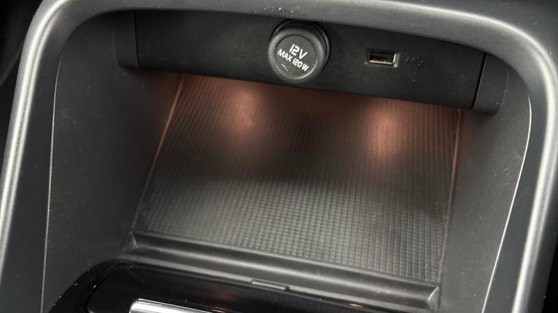 Used Volvo XC40 2022 for sale - 77319306: Photo 21