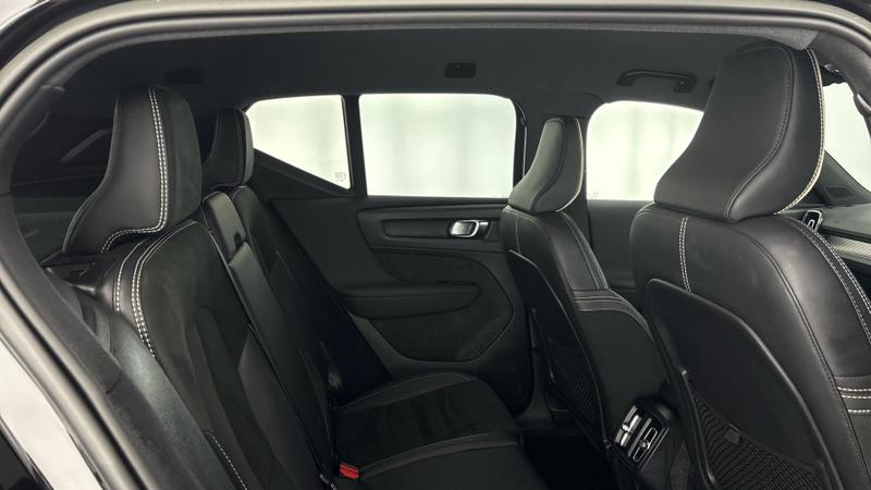 Used Volvo XC40 2022 for sale - 77319306: Photo 9