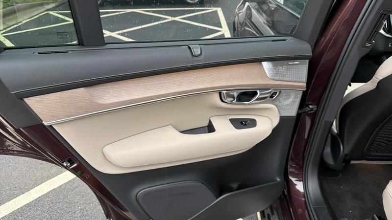Used Volvo XC90 2025 for sale - 76984793: Photo 33