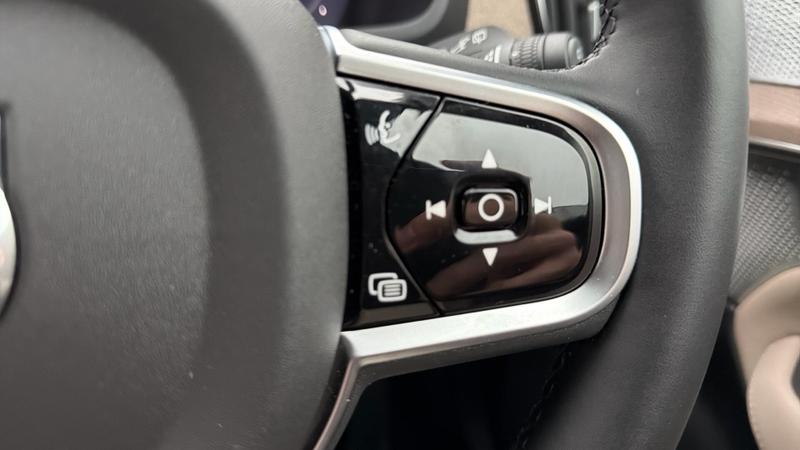 Used Volvo XC90 2025 for sale - 76984793: Photo 41