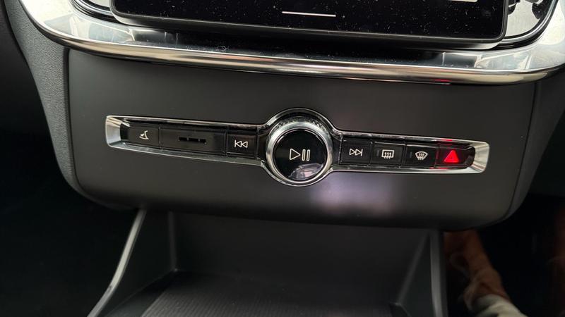 Used Volvo XC90 2025 for sale - 76984793: Photo 45