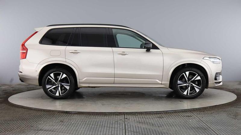 Used Volvo XC90 2022 for sale - 76631242: Photo 2