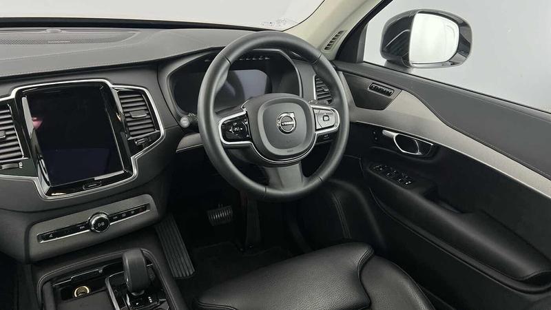 Used Volvo XC90 2022 for sale - 76631242: Photo 8