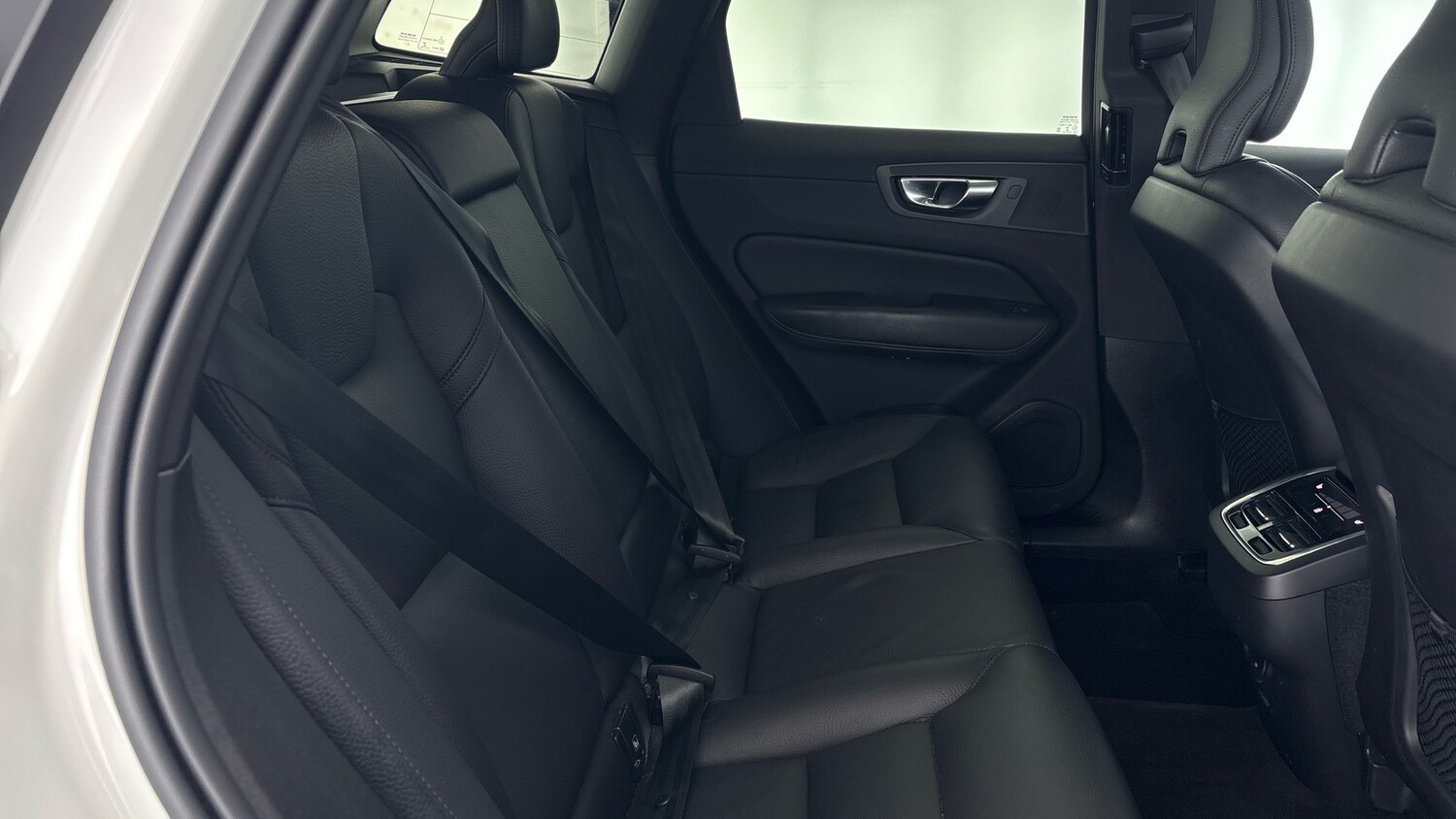 Used Volvo XC60 2022 for sale - 77603244: Photo 10