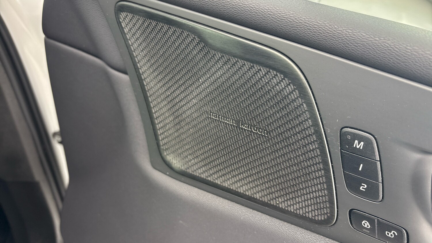 Used Volvo XC60 2022 for sale - 77603244: Photo 18