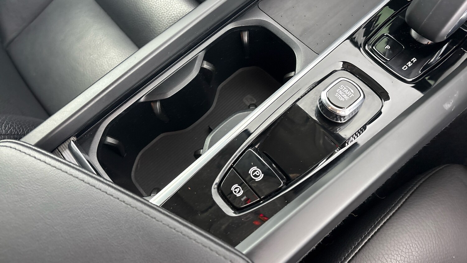 Used Volvo XC60 2022 for sale - 77603244: Photo 23