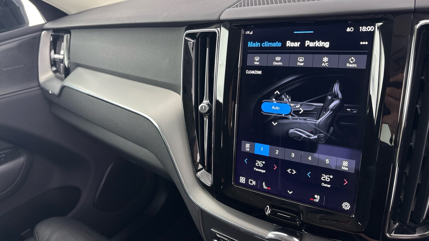 Used Volvo XC60 2022 for sale - 77603244: Photo 30