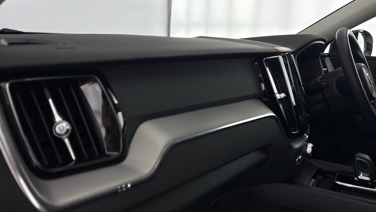 Used Volvo XC60 2022 for sale - 77603244: Photo 40