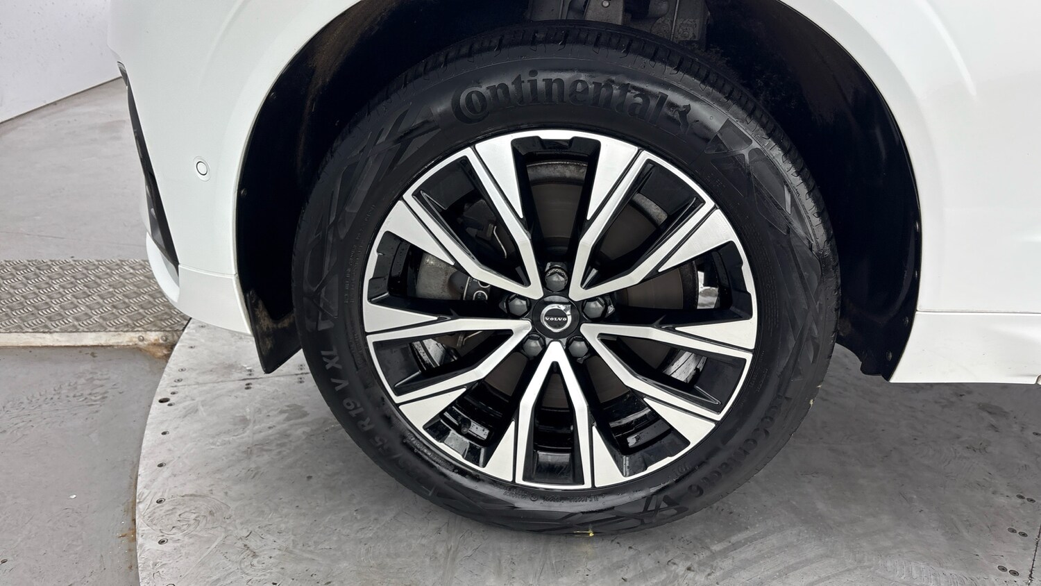 Used Volvo XC60 2022 for sale - 77603244: Photo 42