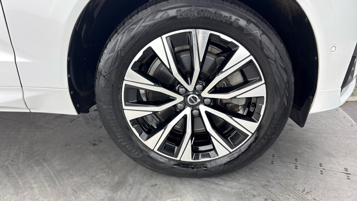 Used Volvo XC60 2022 for sale - 77603244: Photo 5