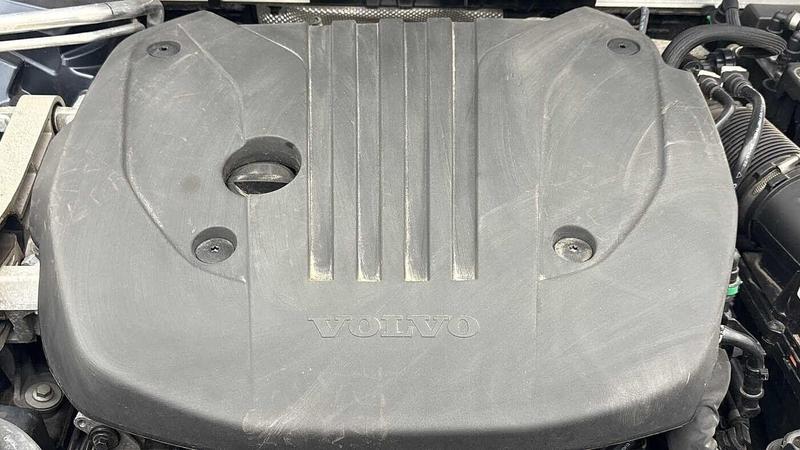 Used Volvo XC60 2022 for sale - 77318285: Photo 15