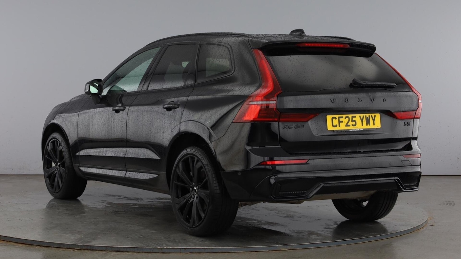 Used Volvo XC60 2025 for sale - 77506323: Photo 3