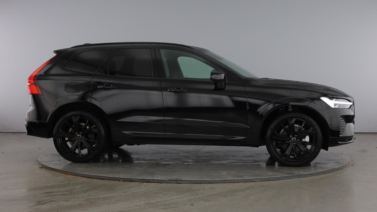 Used Volvo XC60 2025 for sale - 77506323: Photo 4