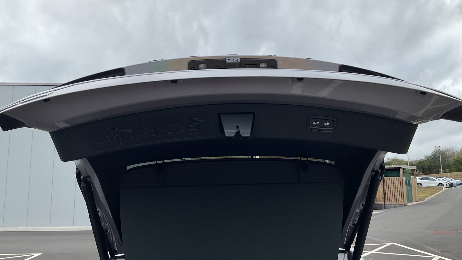 Used Volvo EX90 2025 for sale - 78196607: Photo 28