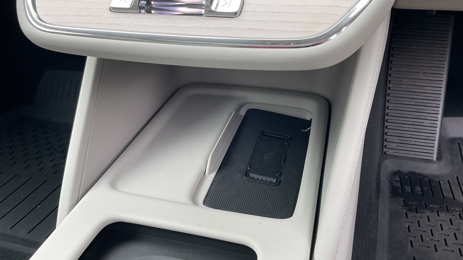 Used Volvo EX90 2025 for sale - 78196607: Photo 41